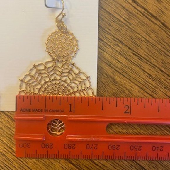 LIA SOPHIA "Pizelle" Web Earrings - Picture 4 of 6